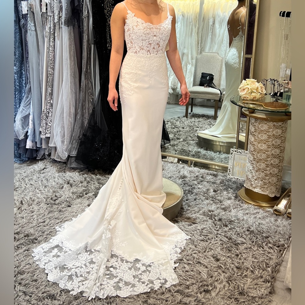 Lillian West 66180 BRAND NEW Wedding Dress